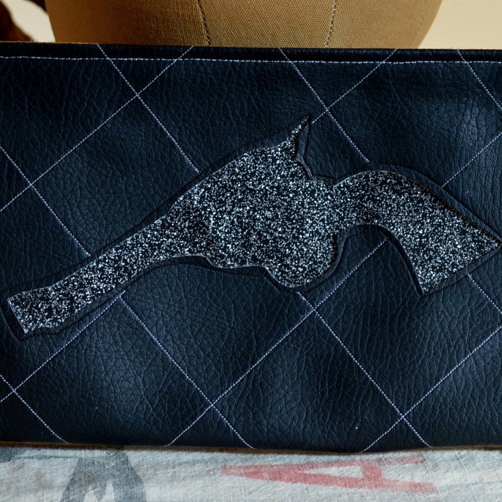 Rockabilly Black Sparkle Clutch Retro Pistol Cutaway,  Deadstock